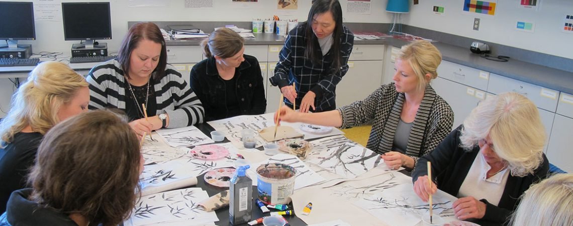 Workshop_Demo Chinese Painting_Fort-Zumwalt-East-High-School_5